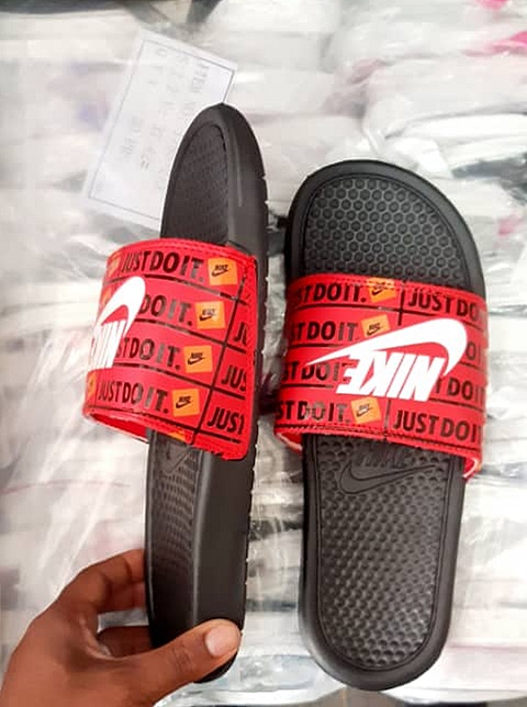 chaussures just do it